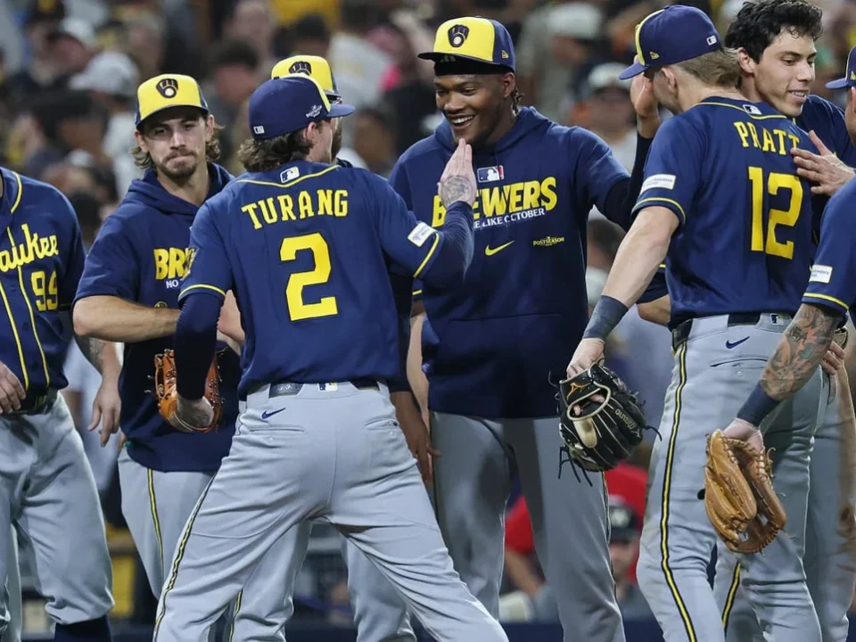 Brewers Beat Padres to Set Up NLCS Showdown With Dodgers