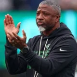 Jets Coach Aaron Glenn Faces Crucial Test Against Surging Browns