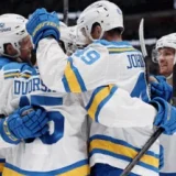 Joel Hofer Blanks Stars as Blues Open Season With Road Win