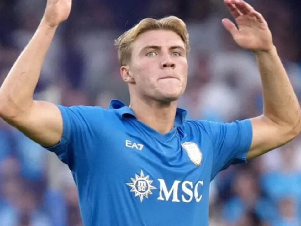 Hojlund Returns to Napoli Eager to Build on Denmark Goals
