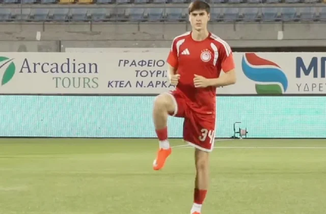 Armando González’s Olympiacos Role Shrinks Under Imanol Alguacil