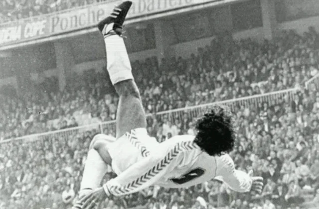 Hugo Sánchez Overcame Racism to Become a Spanish Football Icon