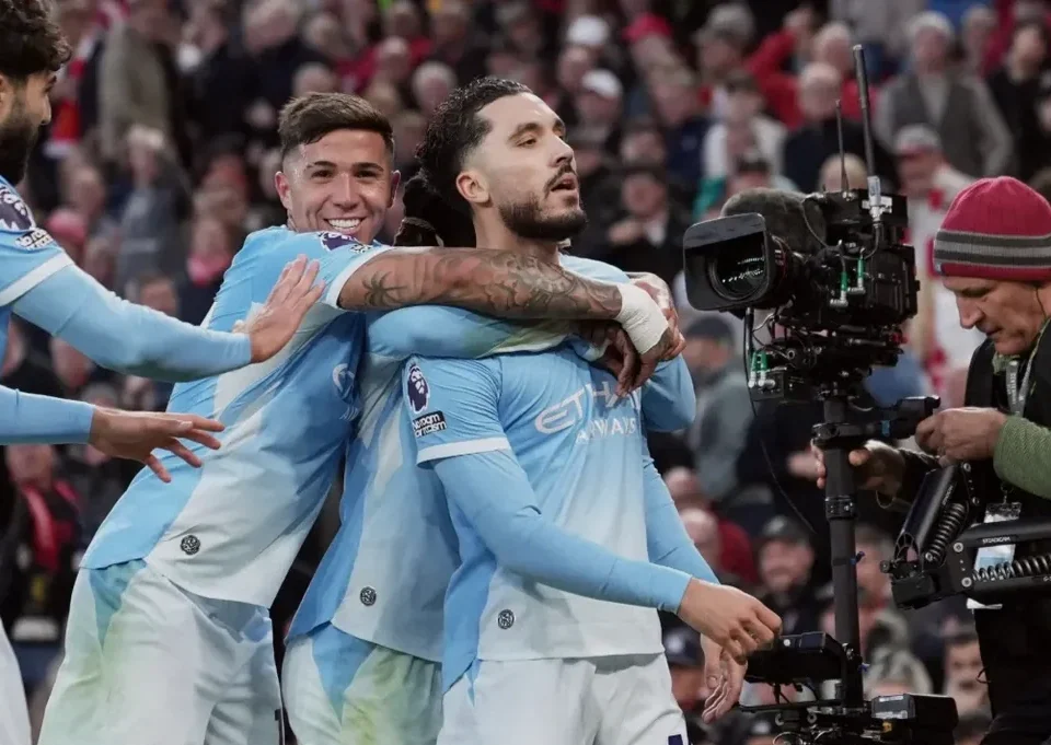 Manchester City Crush Liverpool 3-0 After Gravenberch Red Card
