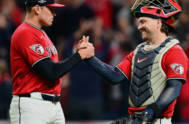 Guardians Rally Past White Sox to Reach ALCS Behind Ramírez, Williams