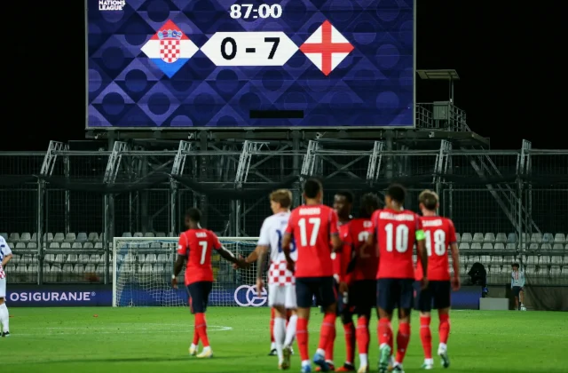 England Thrash Croatia 7-0 in Rijeka to Raise Pressure on Spain