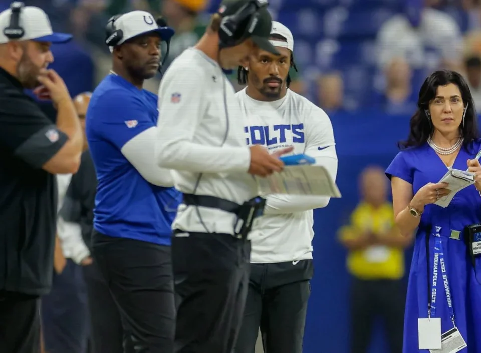 Carlie Irsay-Gordon Takes Hands-On Sideline Role With Colts