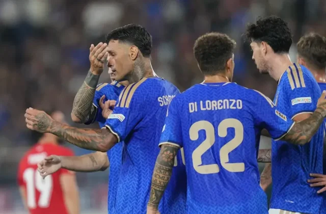 Italy Overcome Turkey 3-1 to Move Second in Group