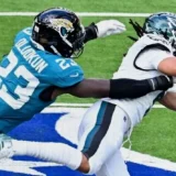 Foyesade Oluokun Powers Jaguars Past Eagles With 10-Tackle Performance