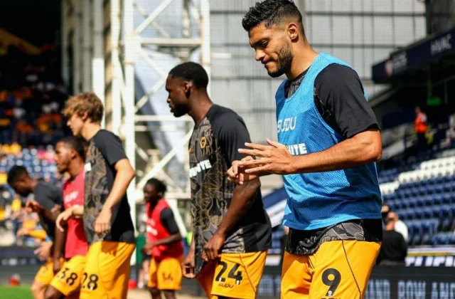 Raúl Jiménez Set for Extended Wolves Absence as Knee Recovery Continues