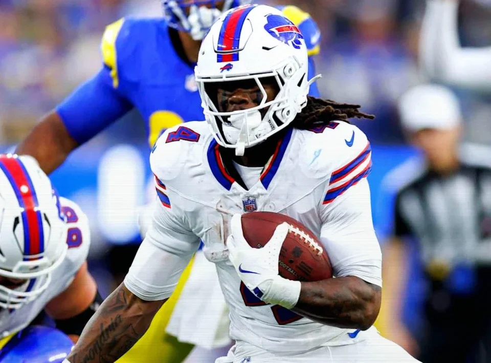 Bills’ Joe Brady Puts James Cook on Notice Over Fumbles