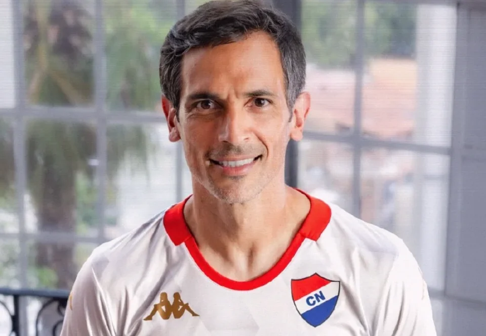 10 Football Veterans Aged 38 and Over Still Playing Worldwide