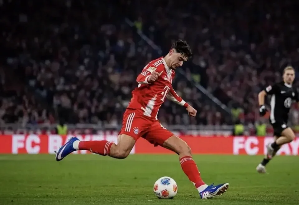 Aleksandar Pavlovic Emerges as Bayern Munich’s Midfield Anchor Under Kompany