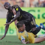 Juventus Hit by Fifth Surgery in Less Than a Month as Kolo Muani Injured