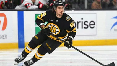 Bruins Extend Marat Khusnutdinov on Three-Year, $11.85M Deal