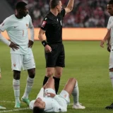 Mbappé Shares Progress in Recovery From Left-Knee Injury
