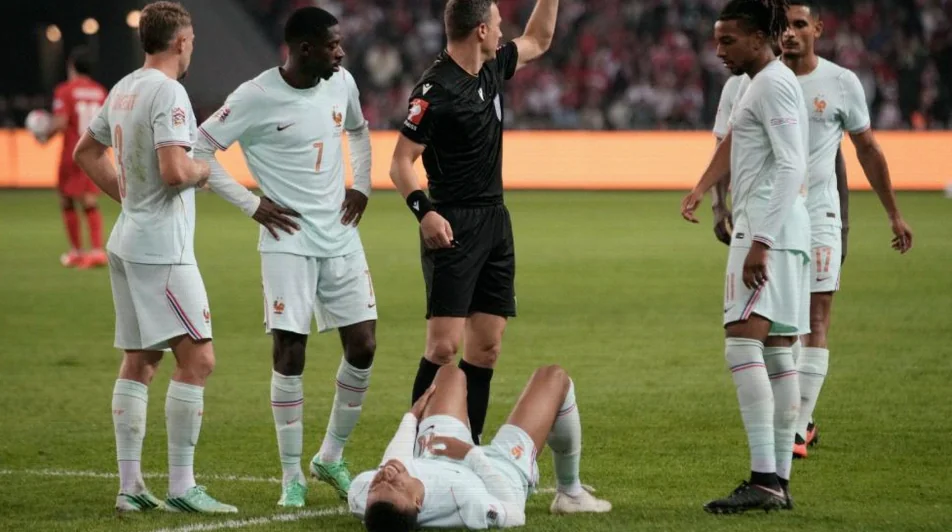 Mbappé Shares Progress in Recovery From Left-Knee Injury