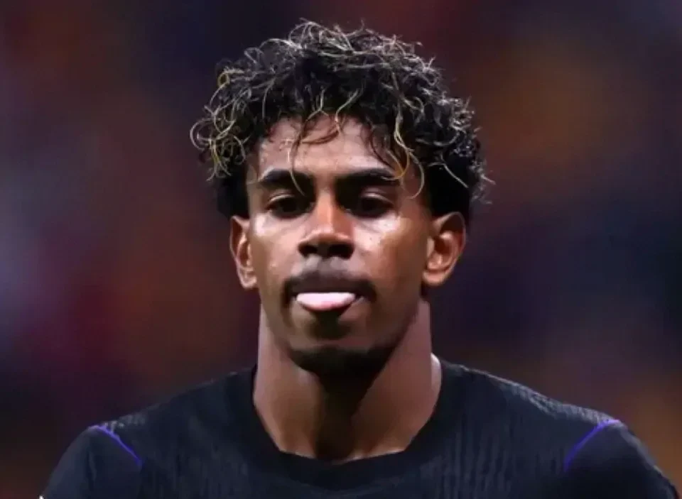Lamine Yamal Answers Mario Lemina After Barcelona Rout Galatasaray