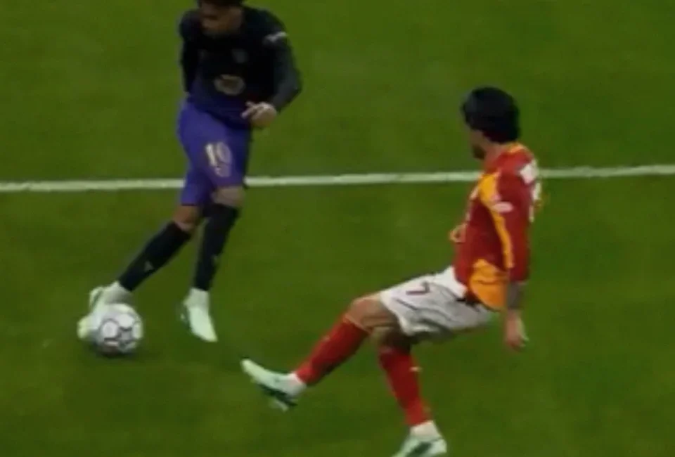 Lamine Yamal Stars as Barcelona Thrash Galatasaray in Istanbul