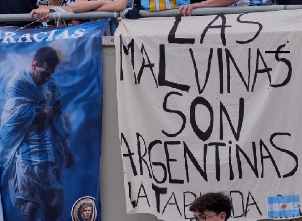 Malvinas Banners Reappear During Messi’s Argentina Farewell