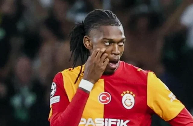 Rafael Leao Forced Off Soon After Galatasaray Debut Against Genclerbirligi