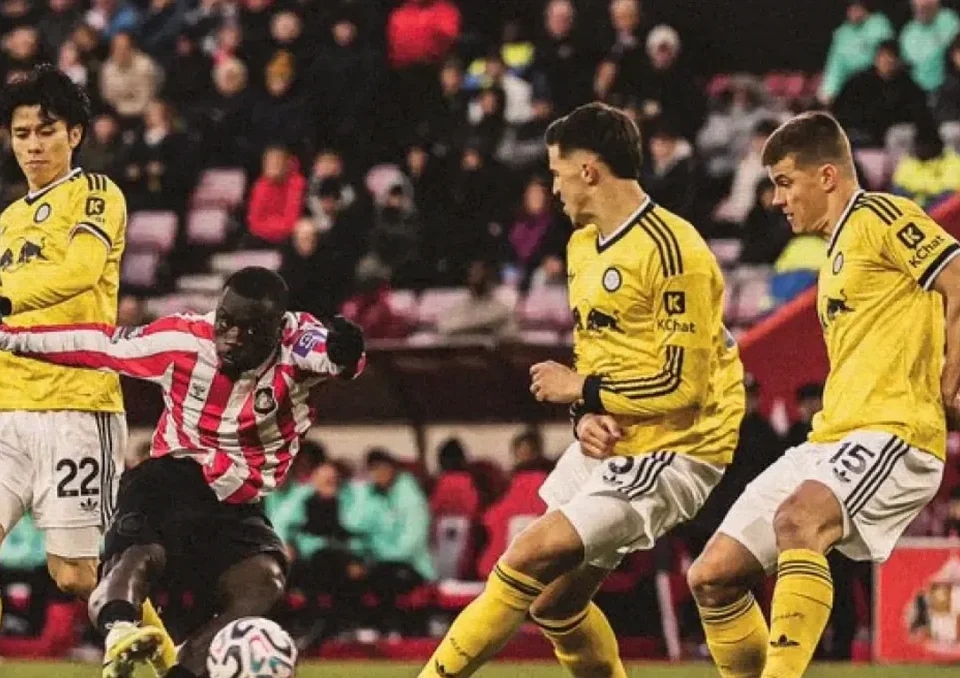 Leeds Held by Sunderland Despite Extra Recovery Time