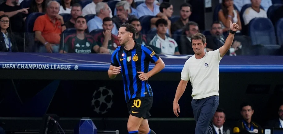 Chivu Draws on Mourinho’s Blueprint as Inter Eye Another Treble