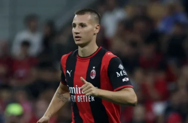 Milan Face Salzburg in Austria as Amorim Names 4-4-1-1 Lineup