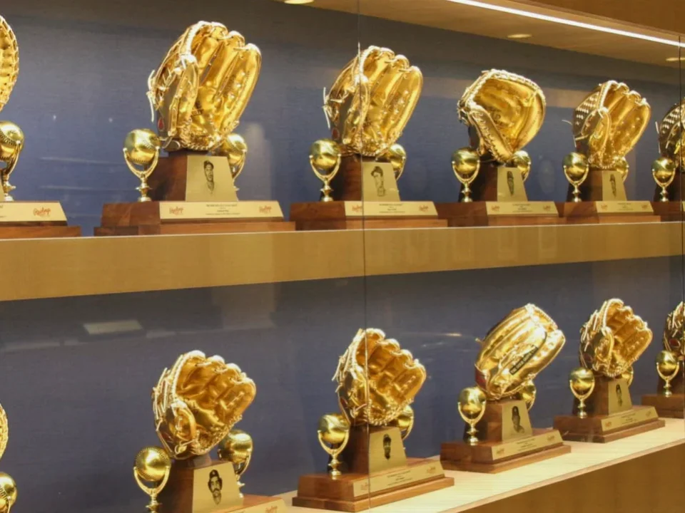 2026 Rawlings Gold Glove Awards Finalists Revealed for First Positions