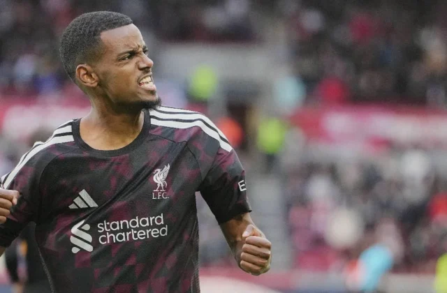 Liverpool Beat Brentford but Lose Szoboszlai and Frimpong to Injury