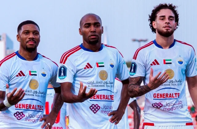 Lorran Shows Flair With Nutmeg and Double Chip in Sharjah Training
