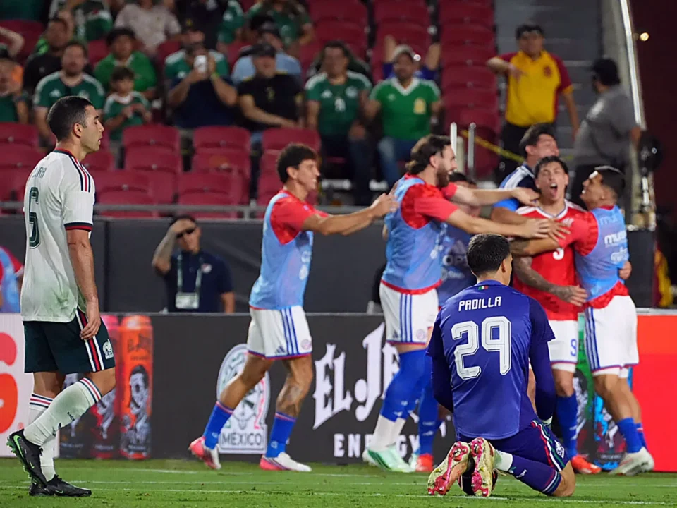 Vicente Pizarro Stars as Chile Beat Mexico in International Friendly