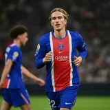 Mika Godts Makes First PSG Start as Luis Enrique Rotates Against Le Mans