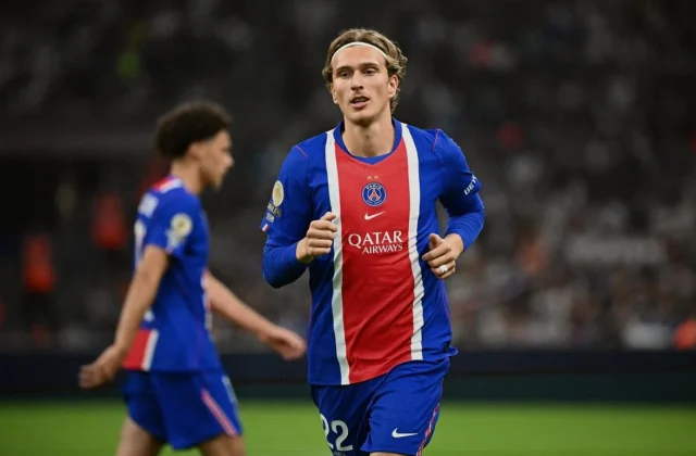 Mika Godts Makes First PSG Start as Luis Enrique Rotates Against Le Mans