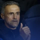 PSG and Lyon Face Monday Showdown for Ligue 1 Top Spot