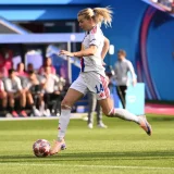 Lyon Women Hammer Toulouse 5-0 to Stay Top of Arkema Première Ligue