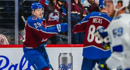 Nathan MacKinnon Sparks Avalanche in 6-3 Win Over Lightning