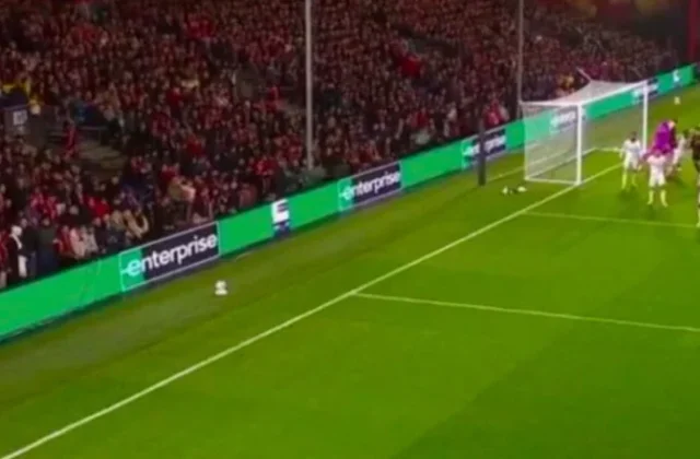 Mike Maignan Sent Off as Milan Penalty Debate Erupts at Bournemouth