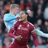 Manchester City Beat 10-Man Liverpool 3-0 at Anfield