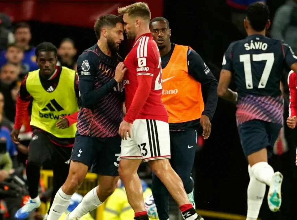 Tottenham Snatch Stoppage-Time Draw at Manchester United