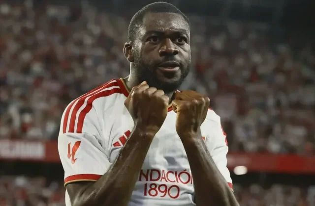 Youssouf Fofana Emerges as Sevilla’s Midfield Leader After Barcelona Goal