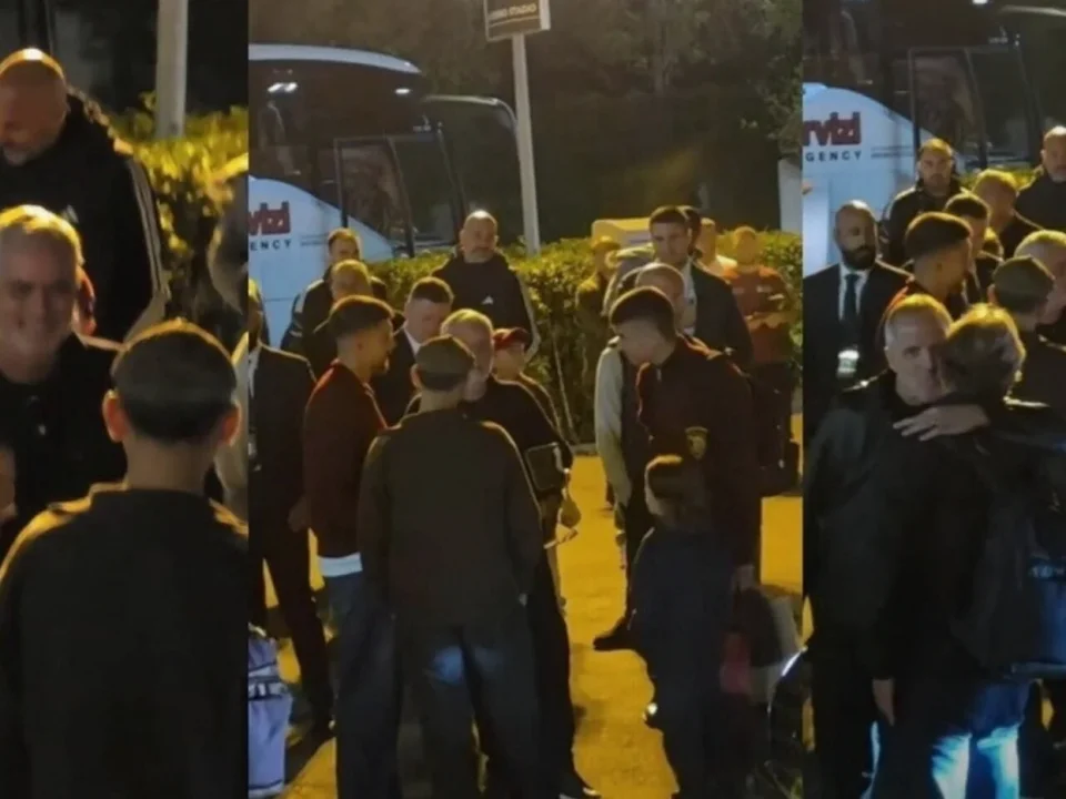 Mourinho Receives Emotional Roma Welcome on Olimpico Return