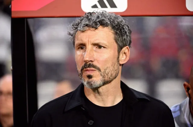 Van Bommel Forced to Reshuffle Belgium Midfield Against France