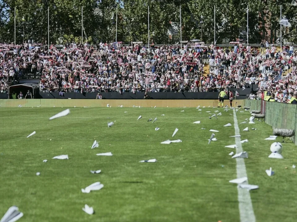 Rayo Vallecano vs Athletic Bilbao Abandoned Amid Fan Protest at Presa