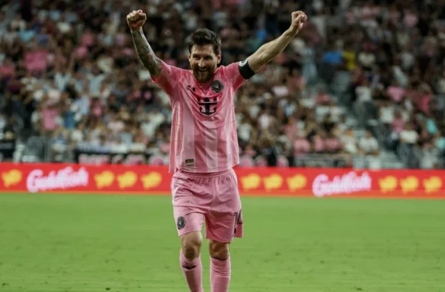Messi Celebrates Eldense’s 4-1 Comeback Win Over Real Oviedo