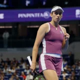 Elise Mertens Stuns Iga Swiatek to Reach Beijing Semifinals