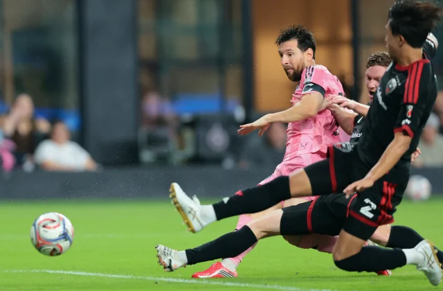 Messi Scores Twice as Inter Miami Thrash DC United 4-0