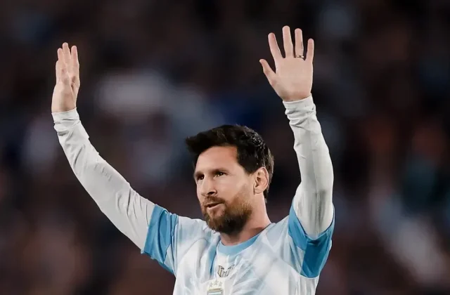 Lionel Messi Bids Farewell to Argentina Career in Buenos Aires