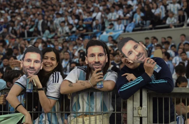 Messi and Scaloni Moved During Argentina Farewell at Monumental