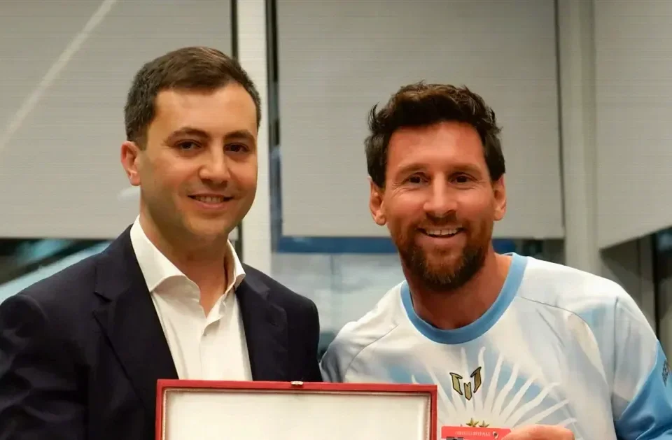 River Plate Names Lionel Messi an Honorary Member at Monumental