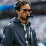 Mike McDaniel Owns Chargers’ Offensive Woes Ahead of Seahawks Test